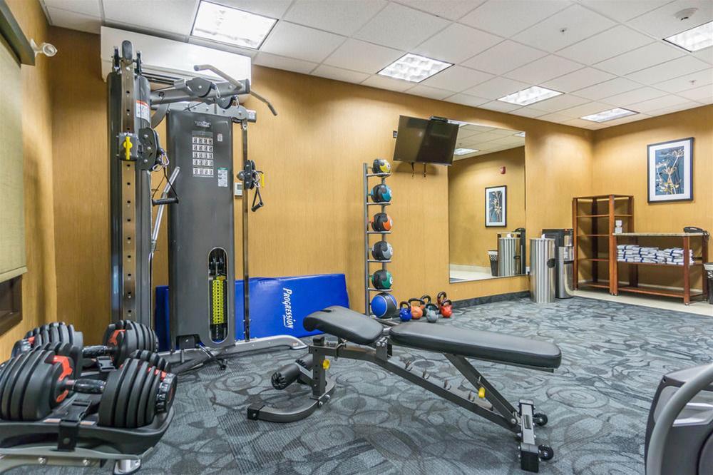 ניסקו Comfort Inn & Suites Edmonton International Airport מראה חיצוני תמונה